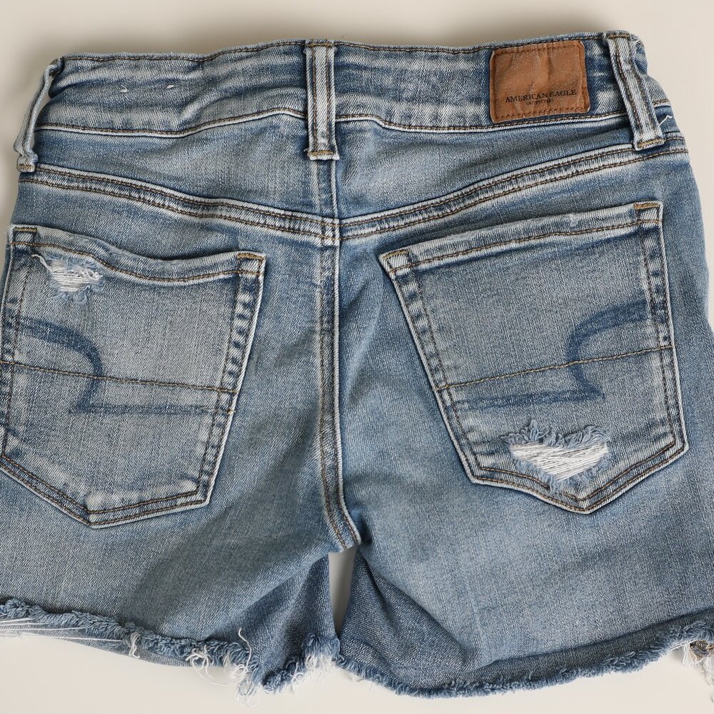AEO size 2 cut off denim